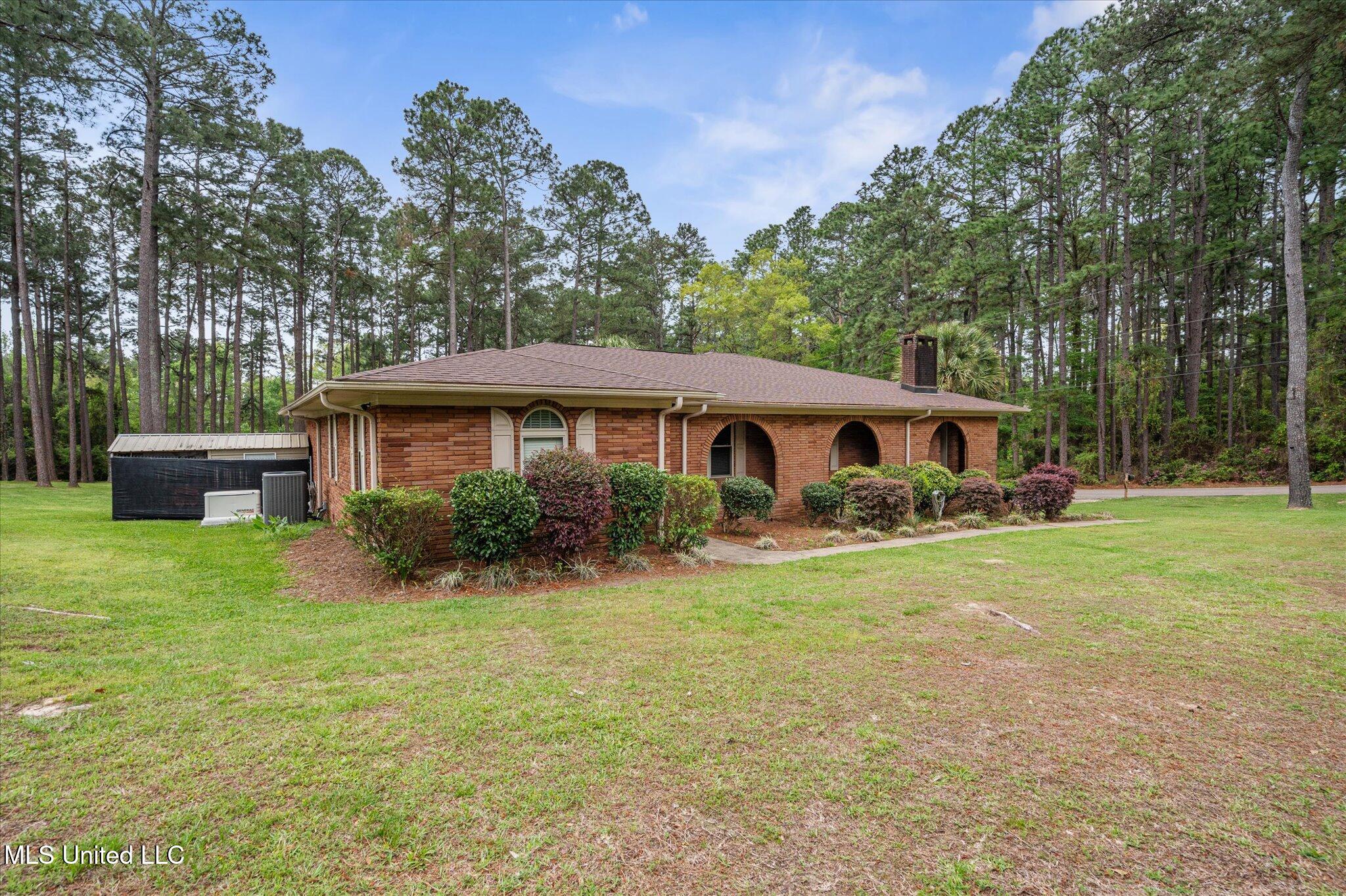 2426 Us-84, Laurel, Mississippi image 4