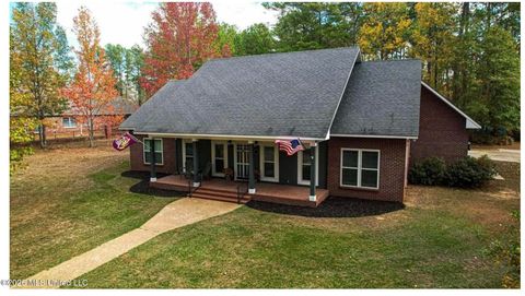 Homes For Sale - 3004 Delaware Avenue<br/> Pike County, McComb, MS 39648