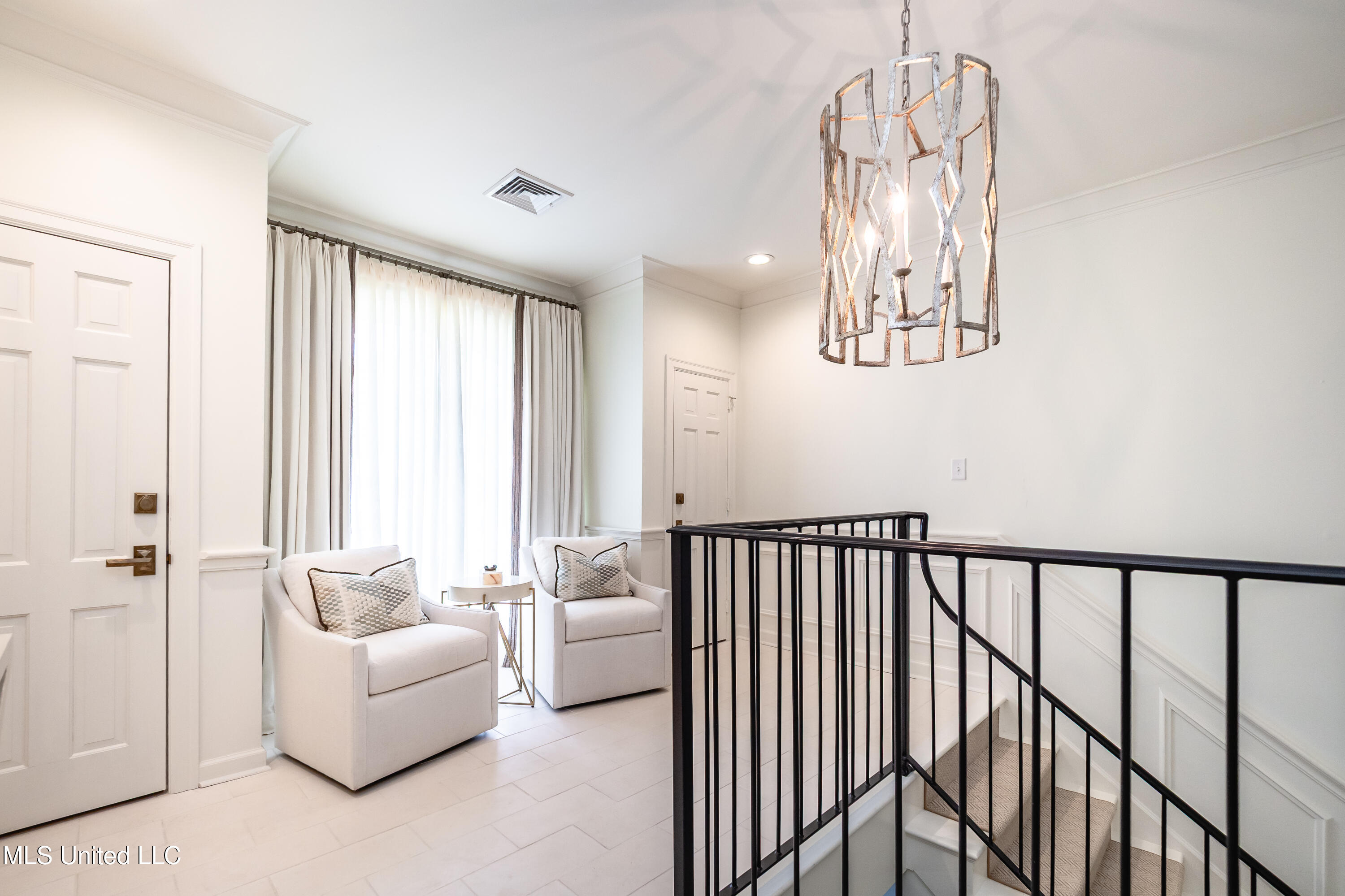 420 Saint Andrews Drive #A2-4, Jackson, Mississippi image 4