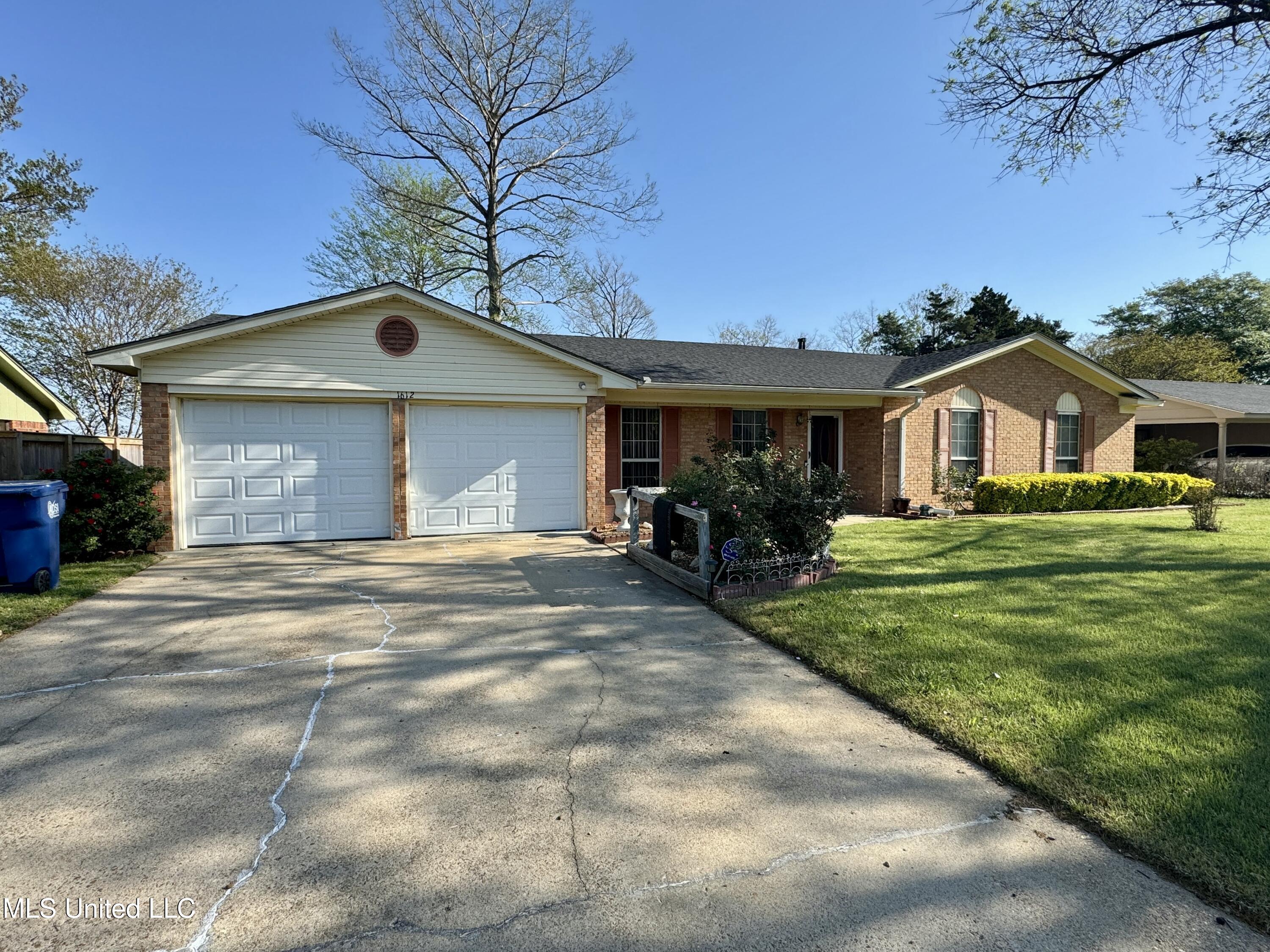 1612 College Street, Cleveland, Mississippi image 2