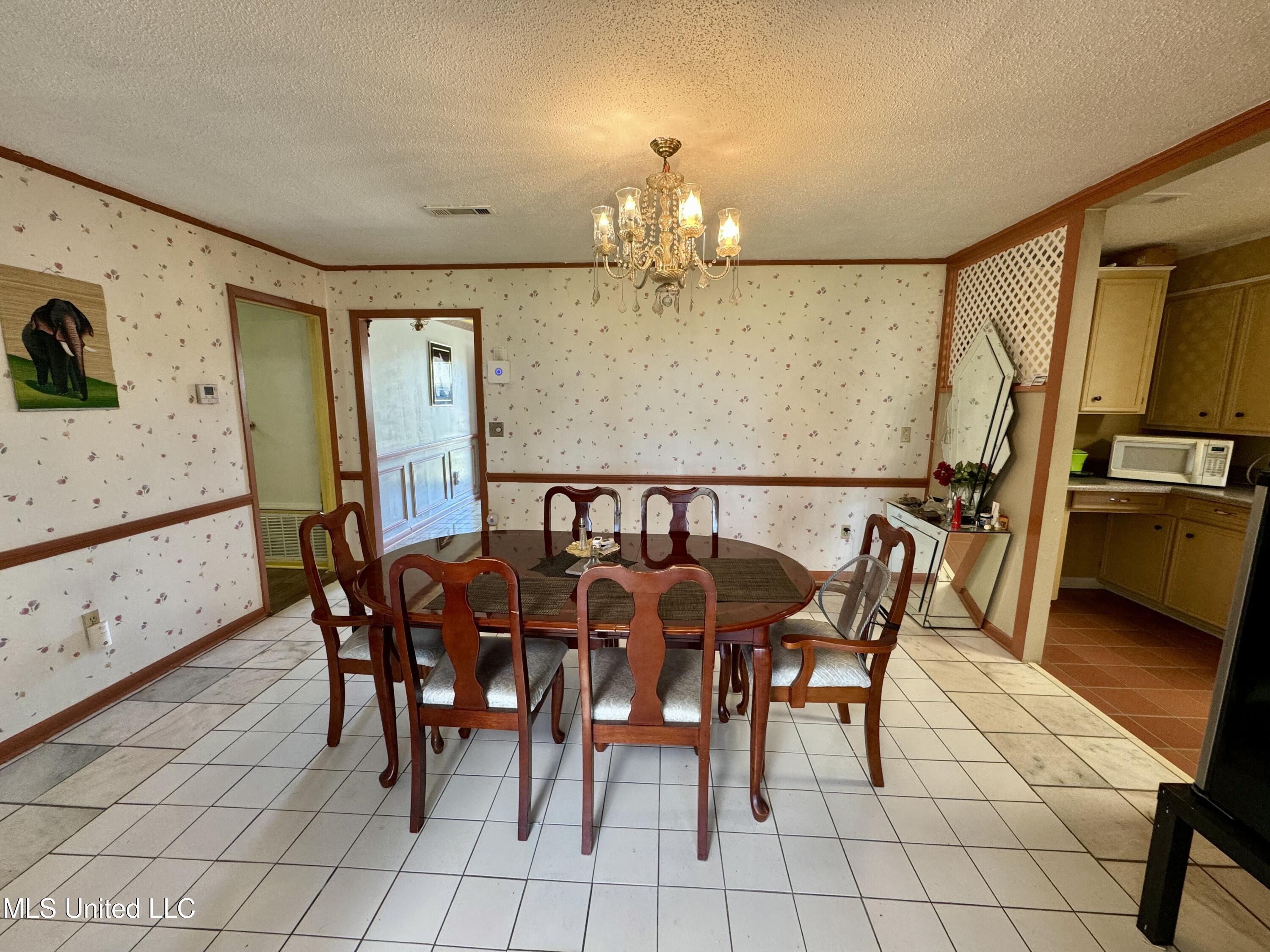 1612 College Street, Cleveland, Mississippi image 5