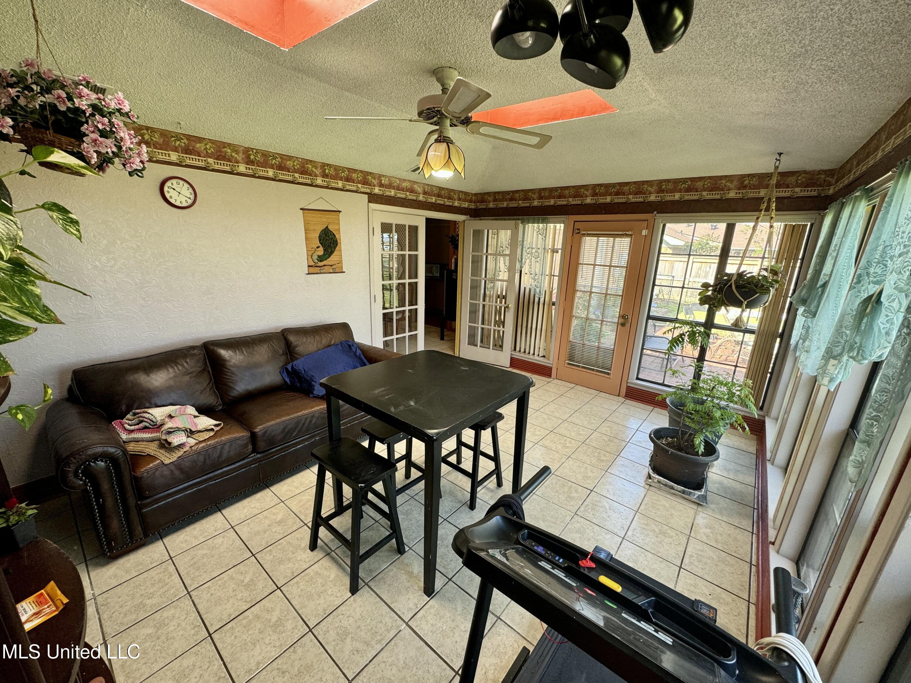 1612 College Street, Cleveland, Mississippi image 4