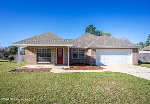 Homes For Sale - 21455 E Edgewood Drive<br/> Saucier, MS 39574