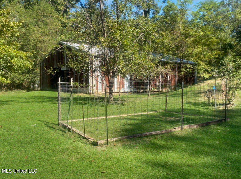 470 Singing Hills Road, Vicksburg, Mississippi image 21