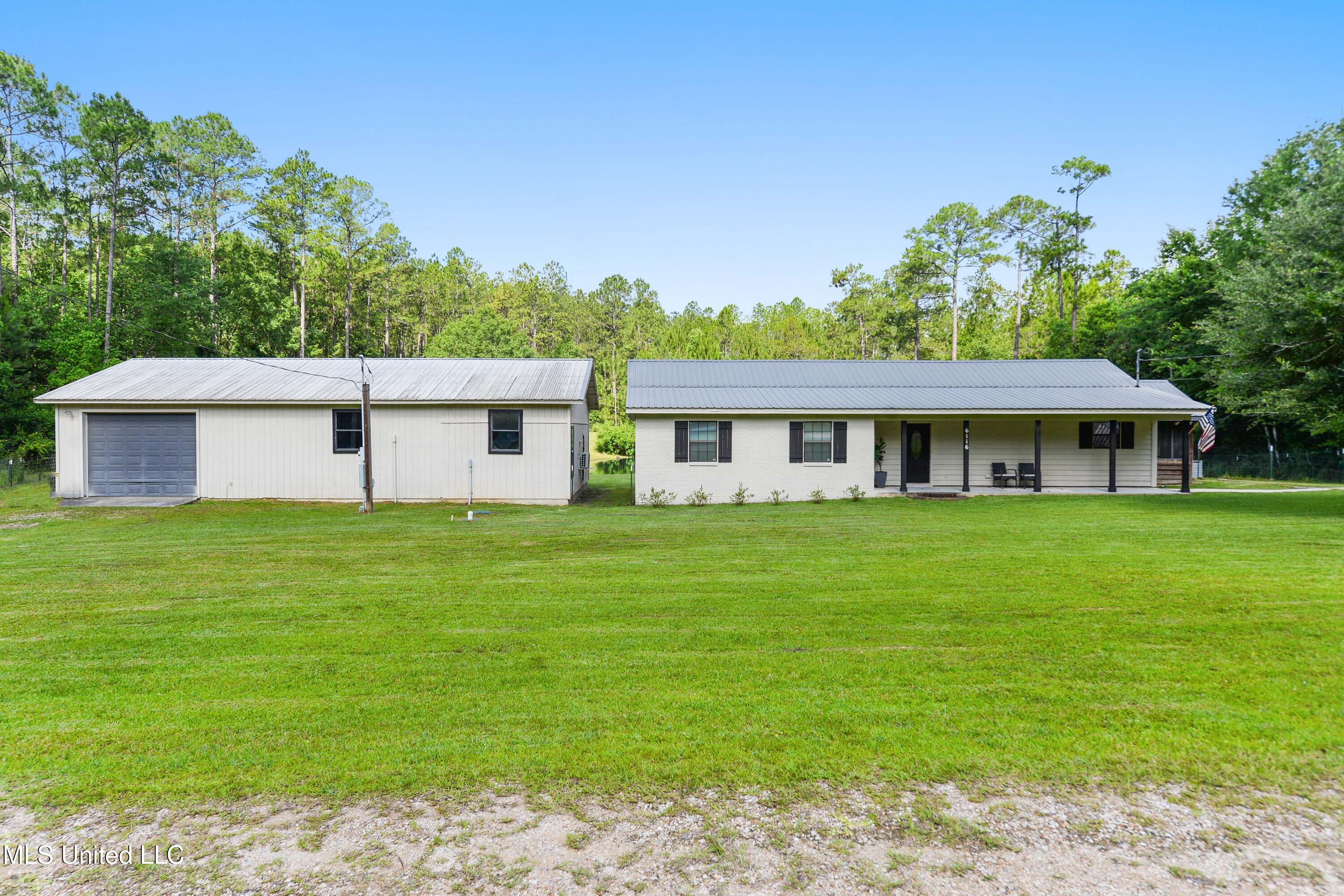 6116 Juniper Drive, Vancleave, Mississippi image 2