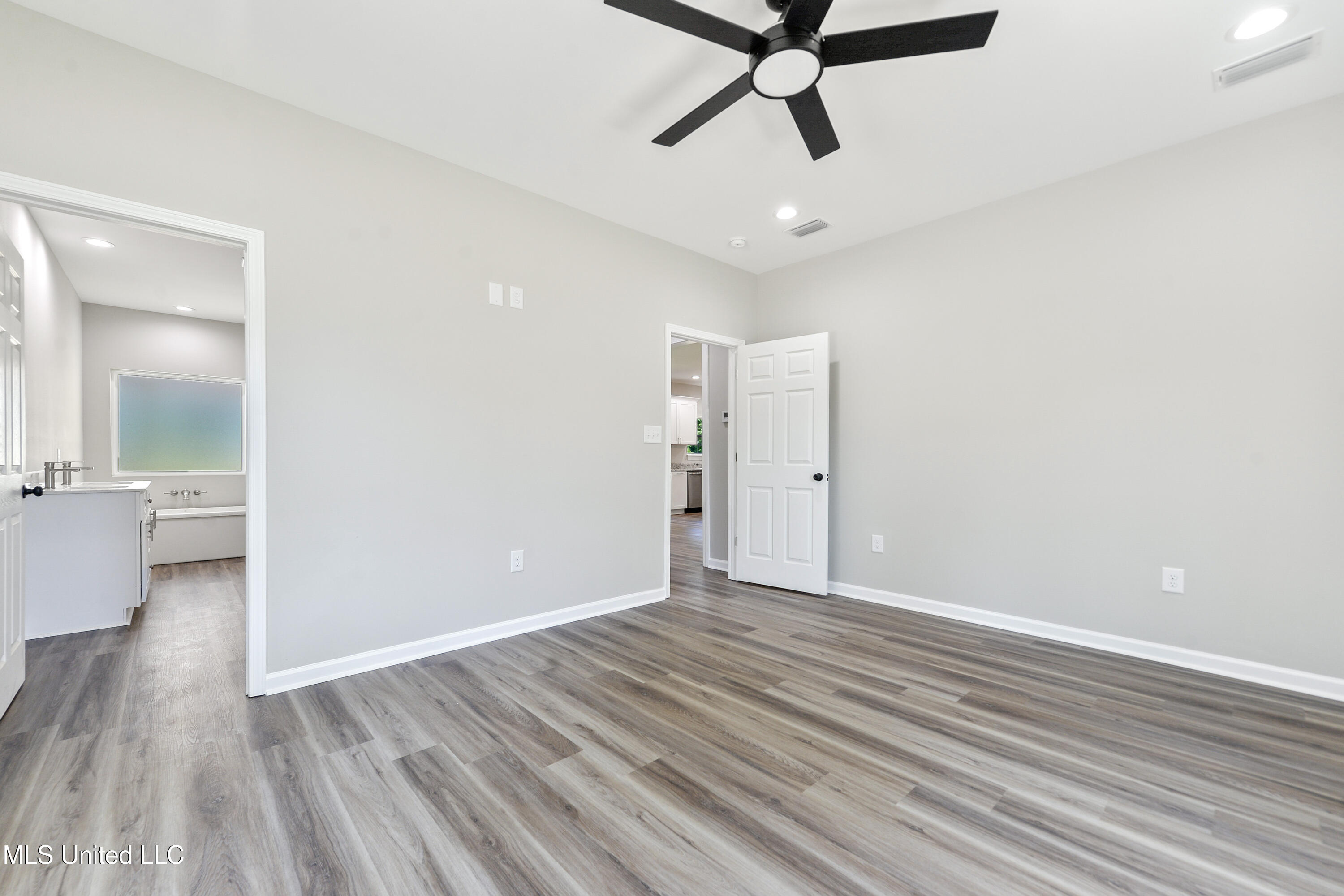 196 Webb Davis Road, Lucedale, Mississippi image 22