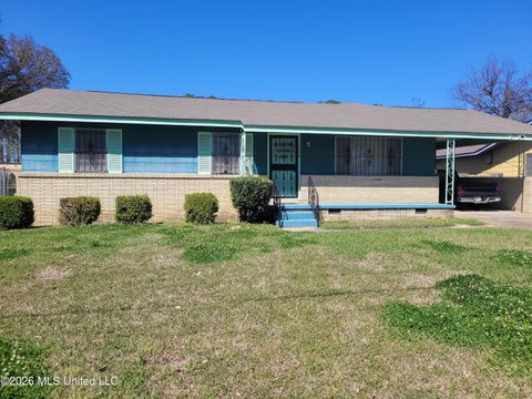 Homes For Sale - 1360 Brinkley Drive<br/> Jackson, MS 39213