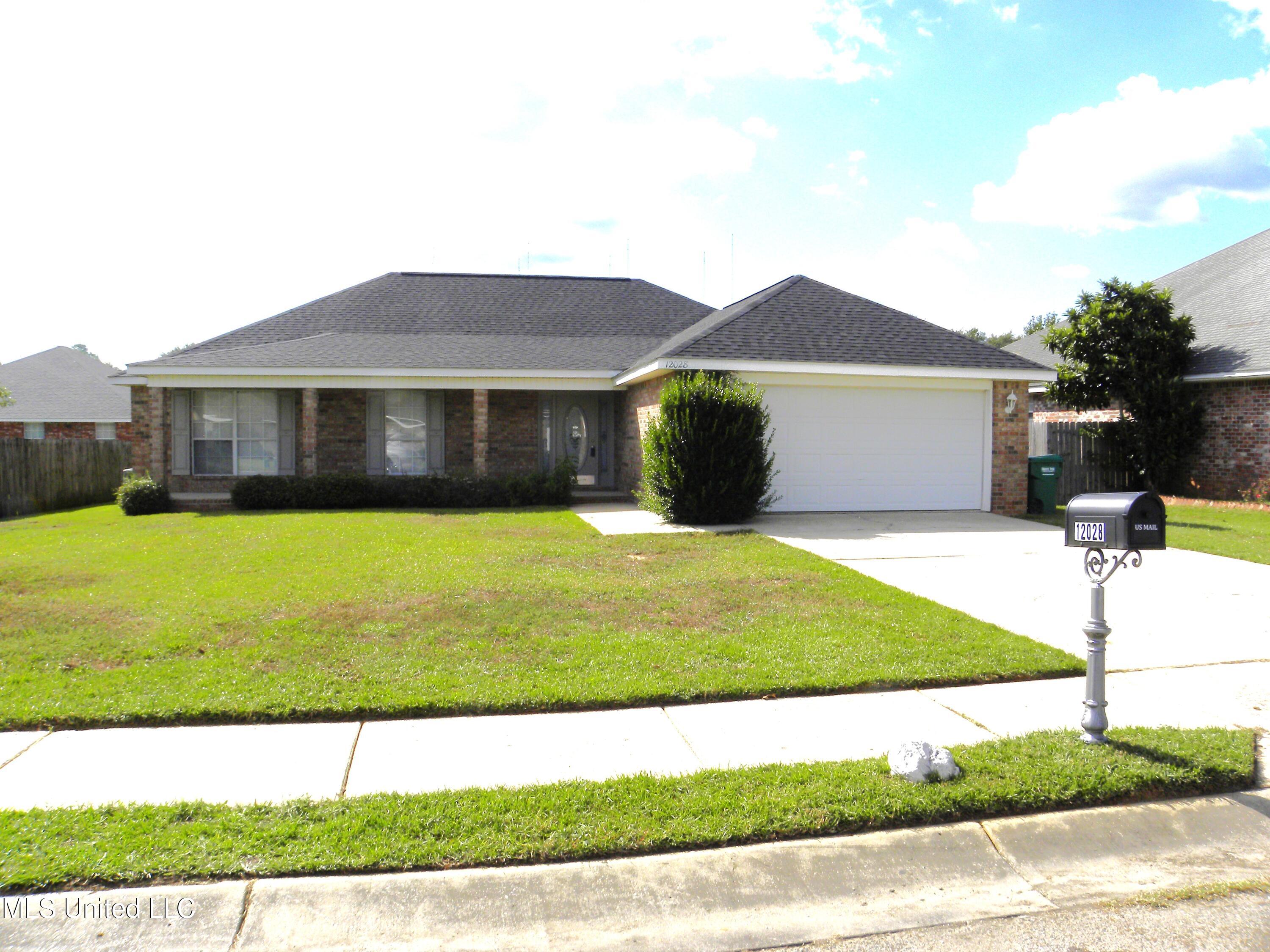 12028 Carnegie Avenue, Gulfport, Mississippi image 2