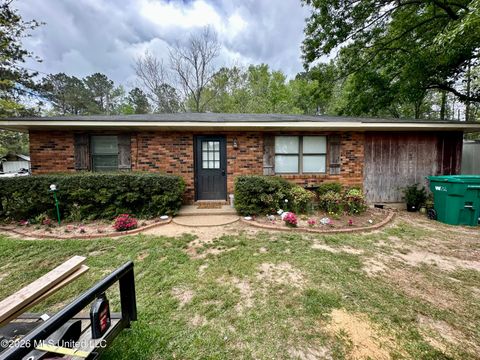 Homes For Sale - 4027 SE Silverton Trail<br/> Lincoln County, Ruth, MS 39662