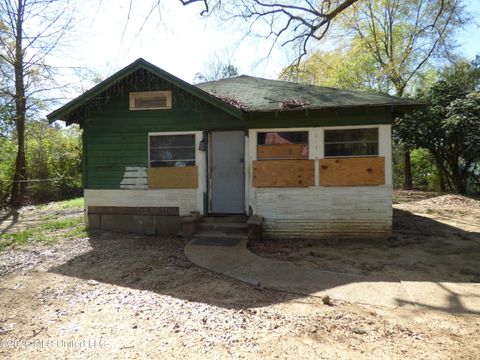 Homes For Sale - 119 Williams Street<br/> Hazlehurst, MS 39083