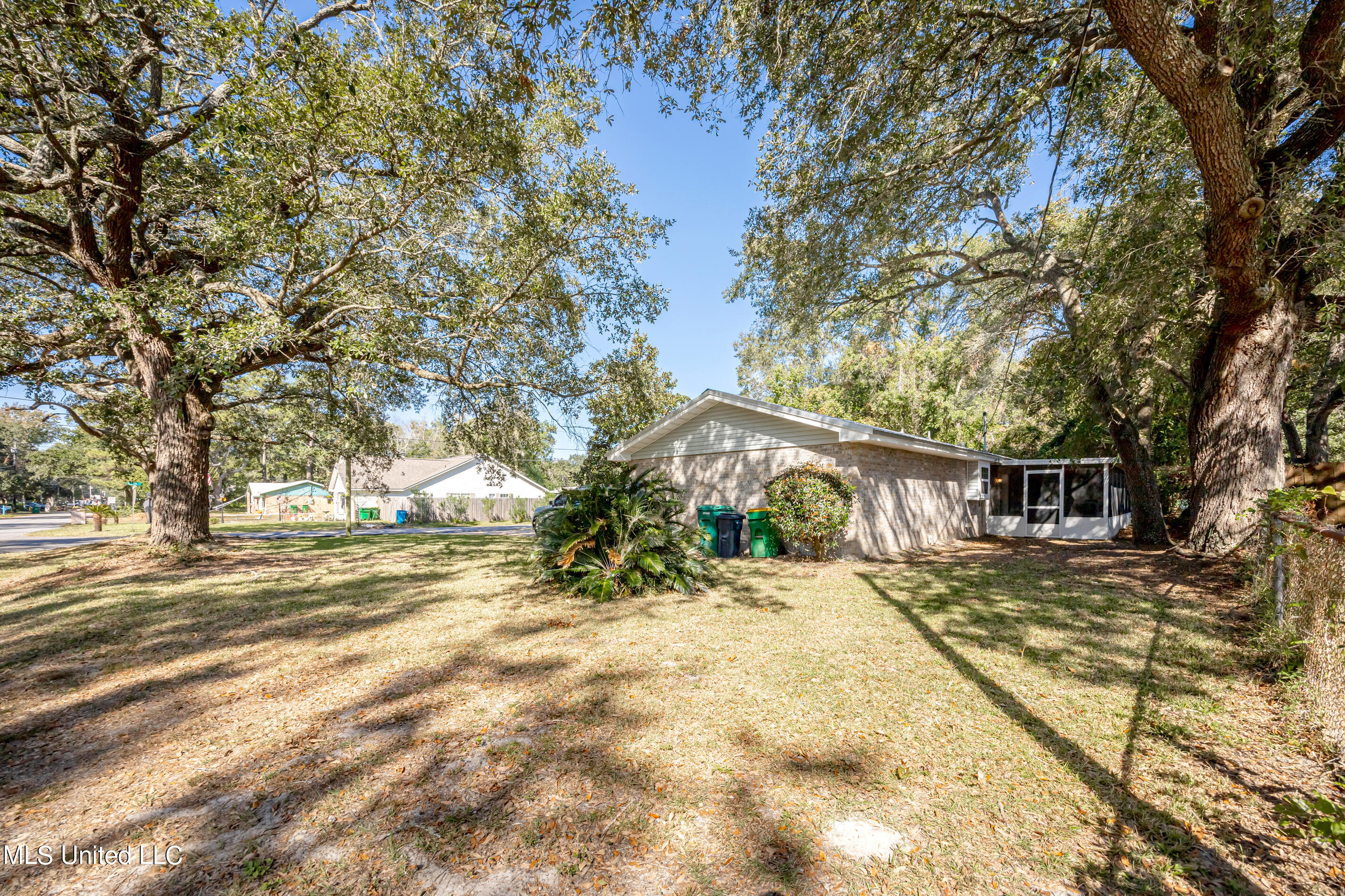 1500 S 11th Street, Ocean Springs, Mississippi image 37