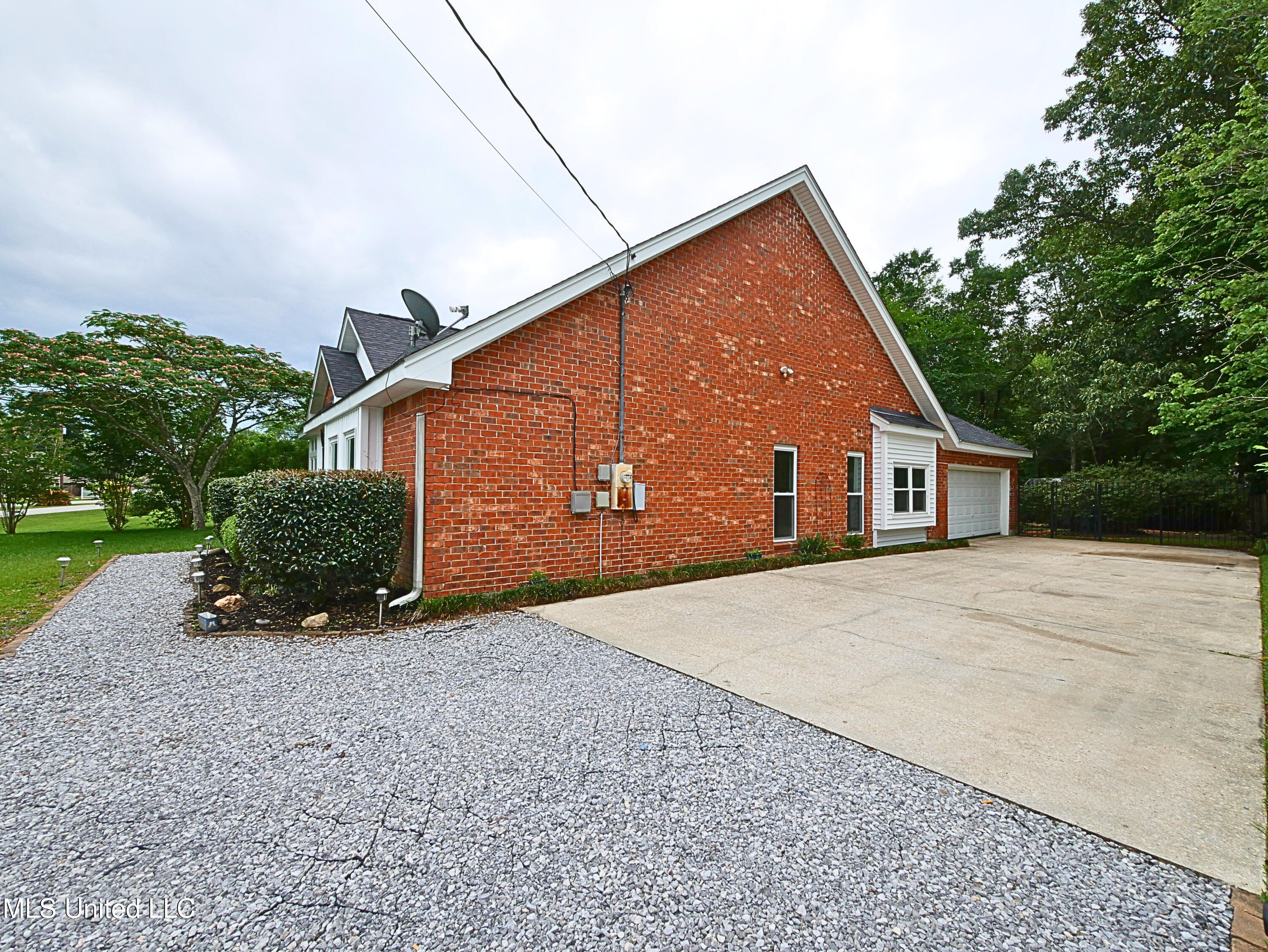 7869 Hilo Way, Diamondhead, Mississippi image 5
