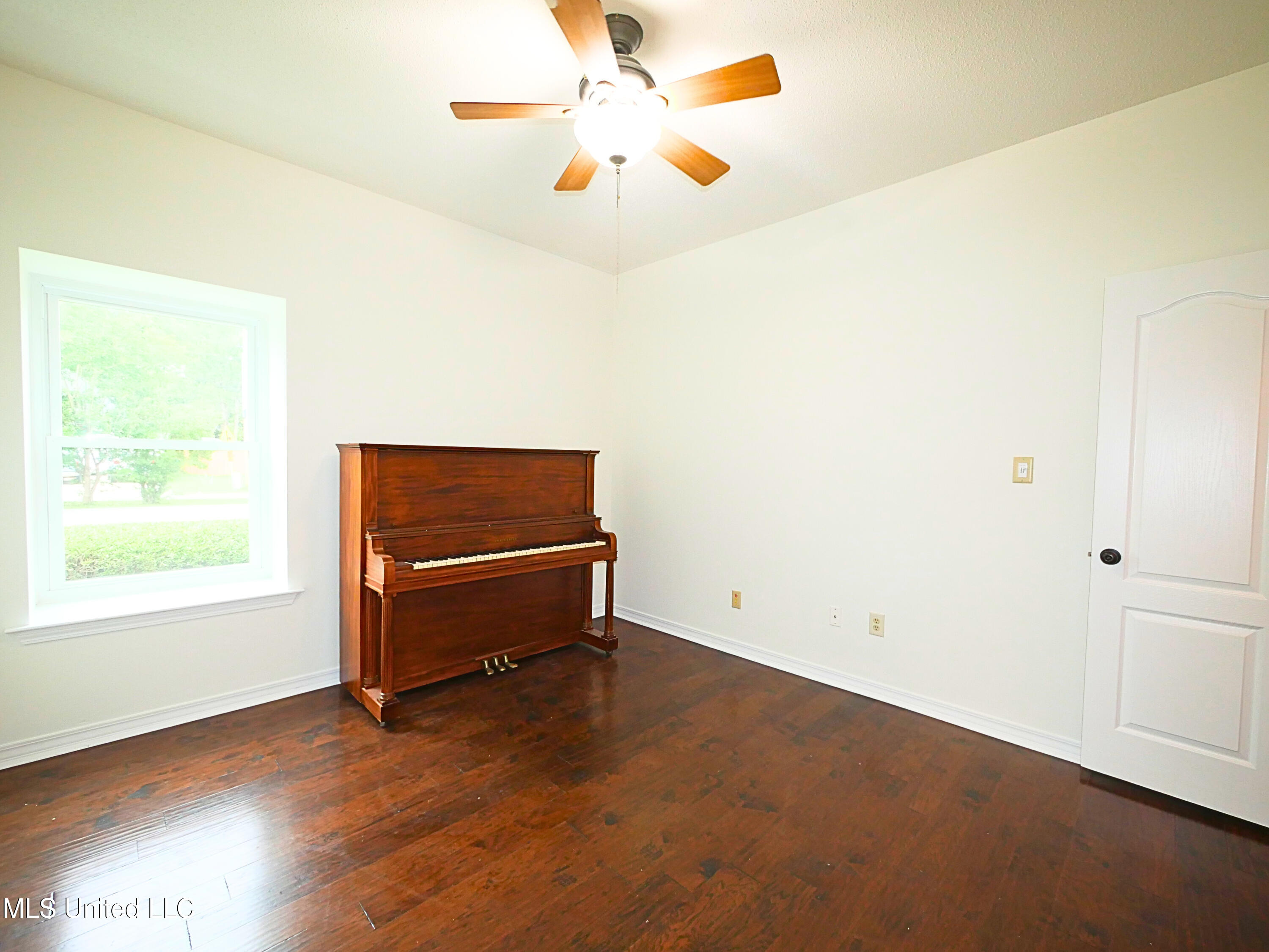 7869 Hilo Way, Diamondhead, Mississippi image 23