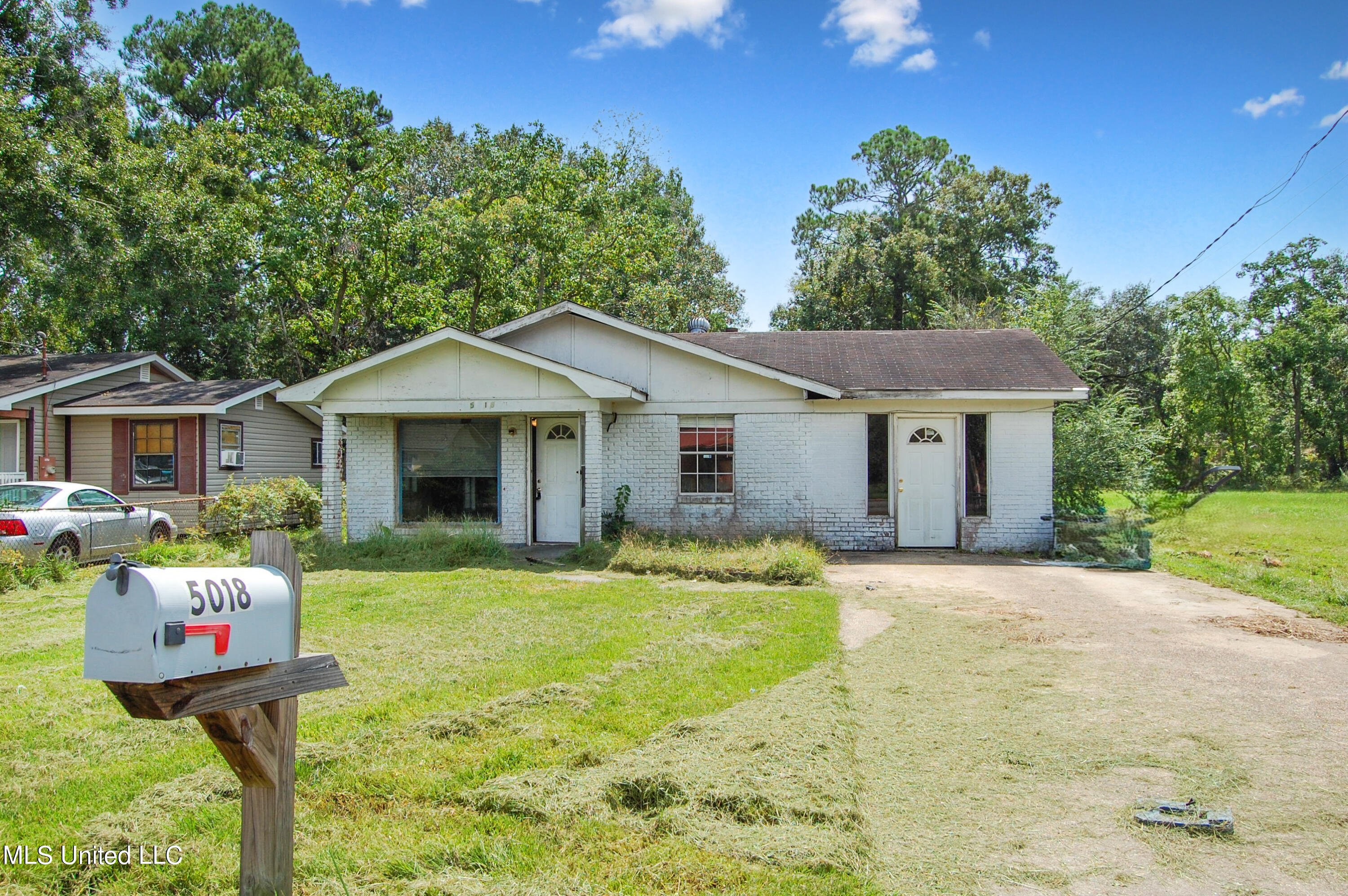 5018 Frederick Street, Moss Point, Mississippi image 1