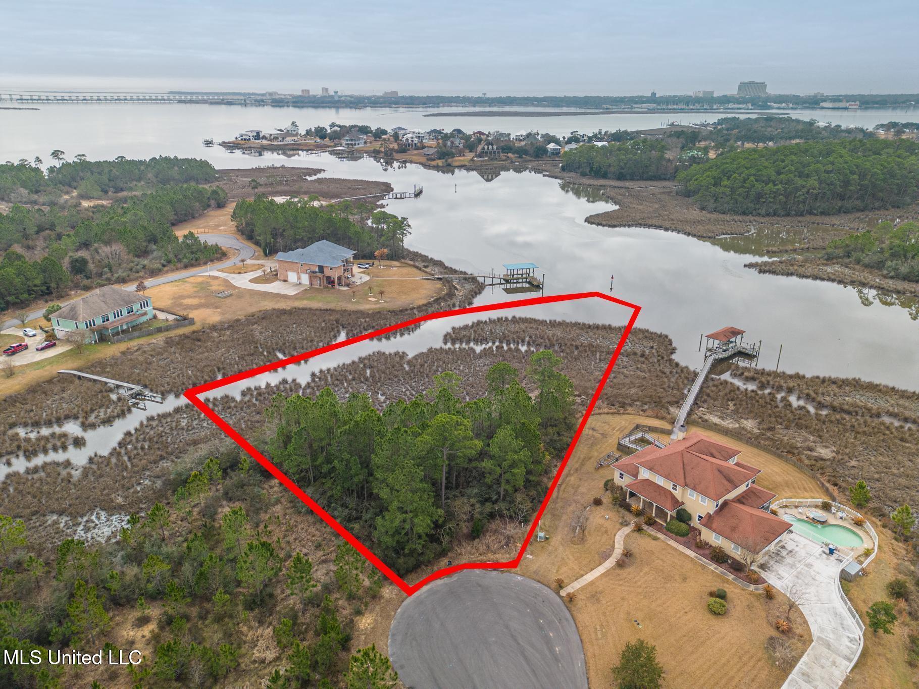 Seawinds Boulevard, Biloxi, Mississippi image 1
