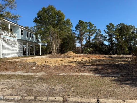 Vacant Land For Sale - NSN 18-21 Holiday Drive<br/> Pass Christian, MS 39571