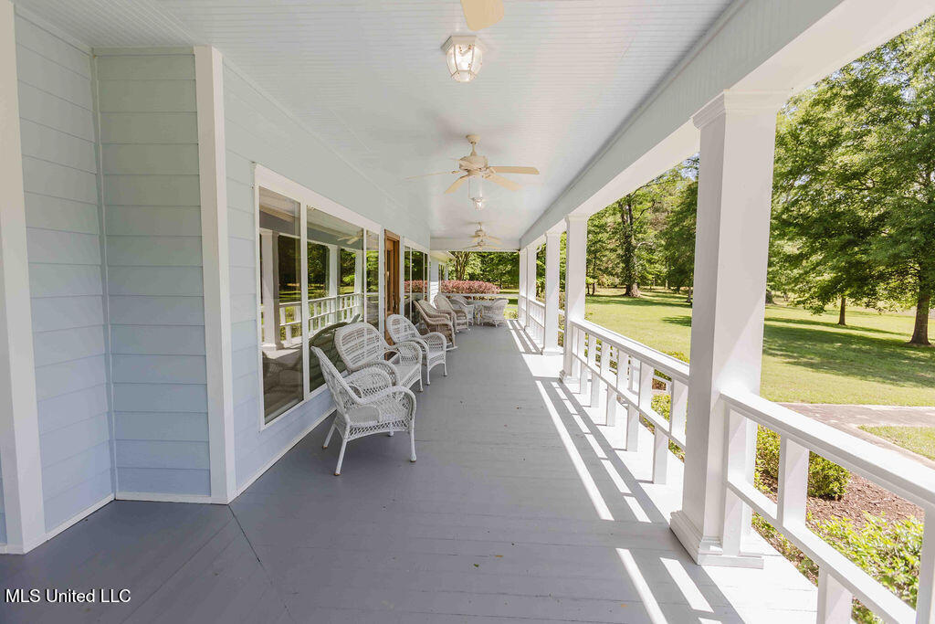 112 Blackberry Creek Road, Flora, Mississippi image 9
