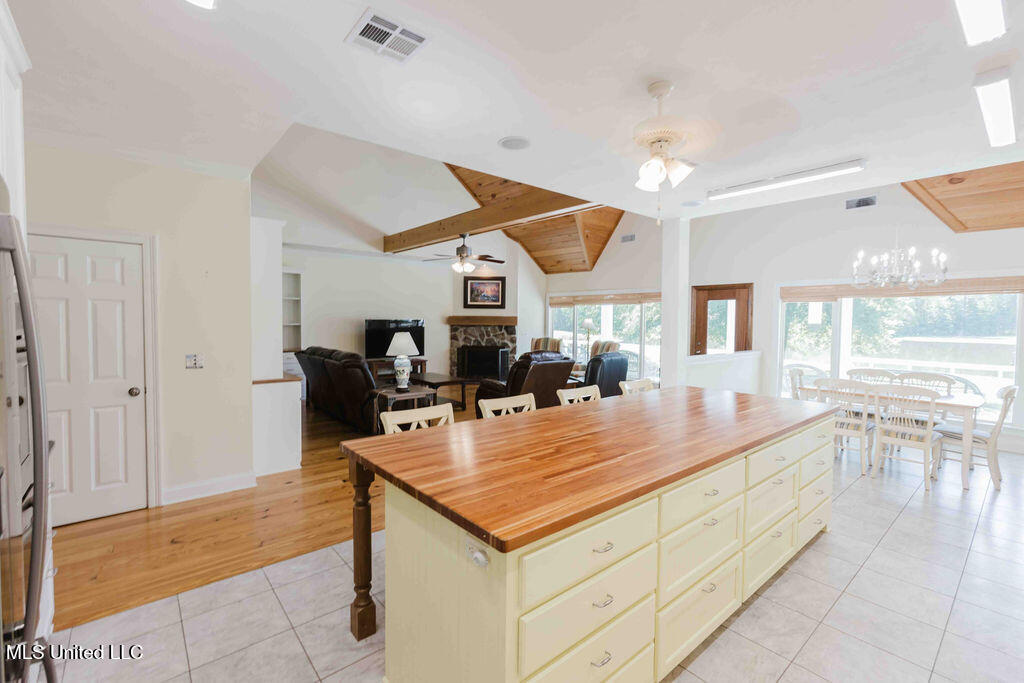 112 Blackberry Creek Road, Flora, Mississippi image 14