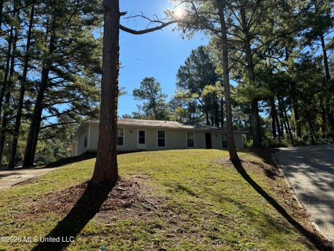 Homes For Sale - 239-241 Lawrence Road<br/> Jackson, MS 39206
