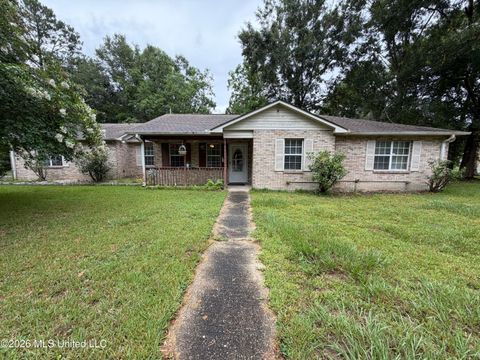Homes For Sale - 6173 W Adams Street<br/> Hancock County, Bay Saint Louis, MS 39520