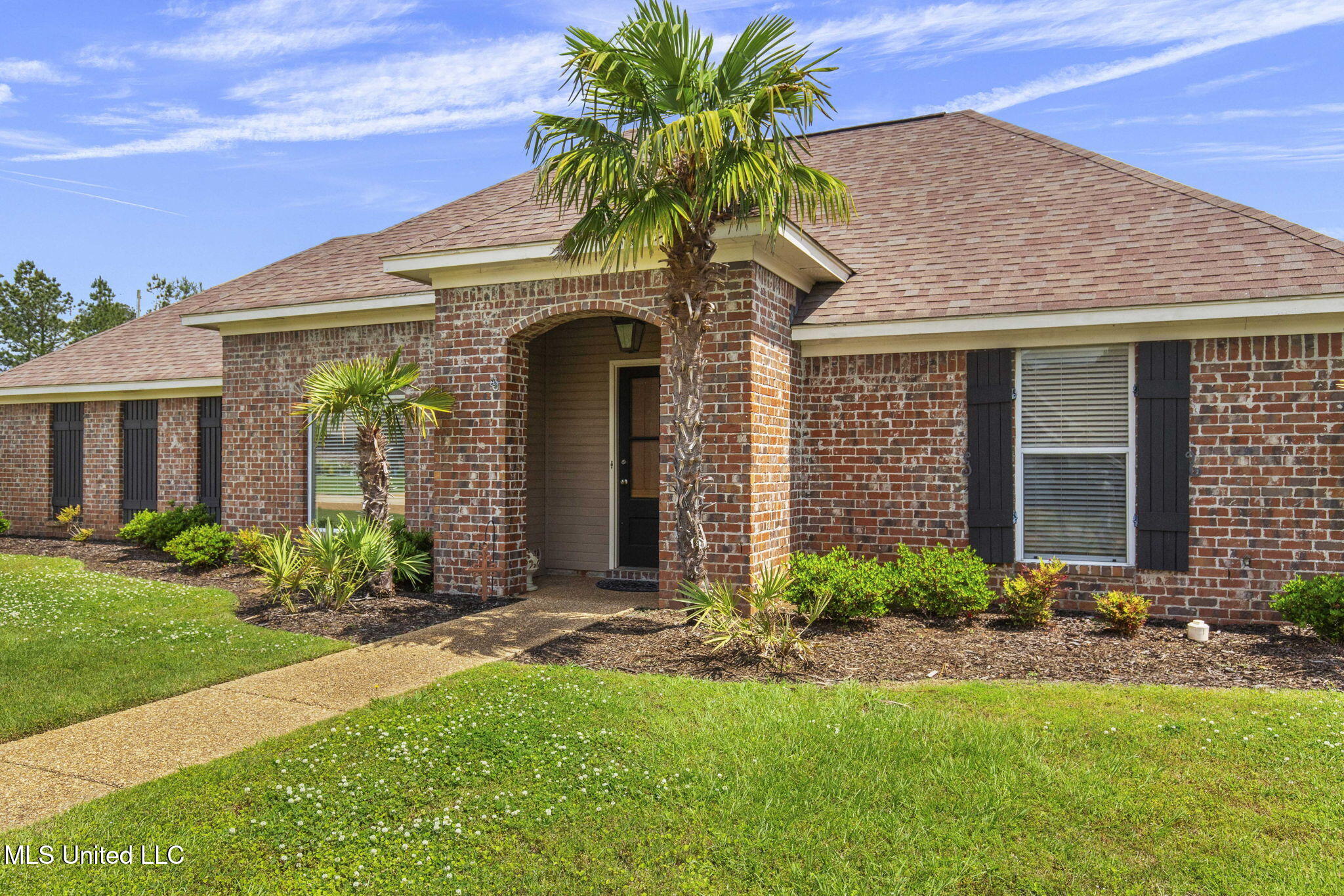 441 Wildberry Circle, Pearl, Mississippi image 2
