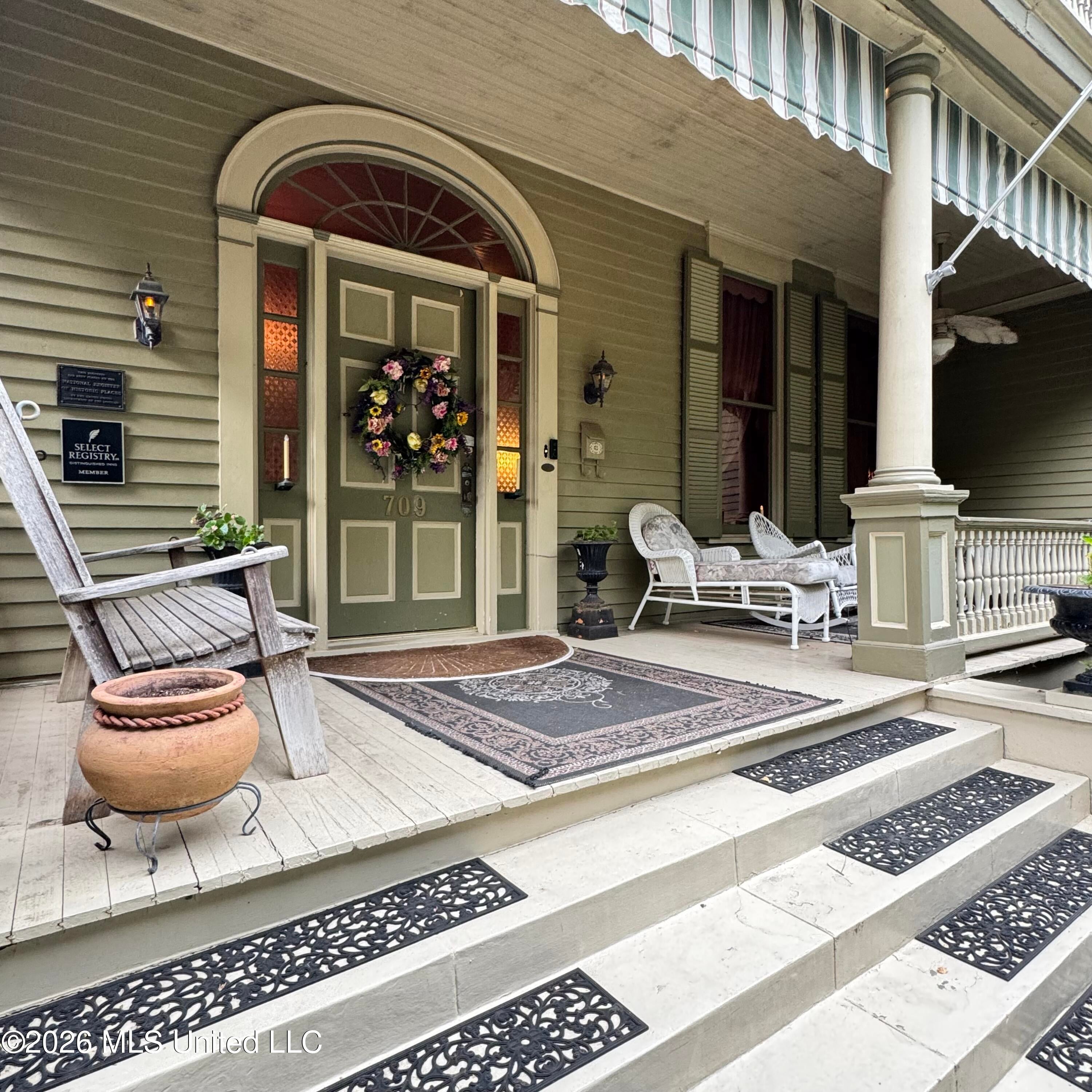 709 N Union Street