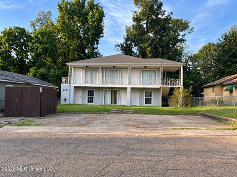 Homes For Sale - 1632 Shirley Avenue<br/> Jackson, MS 39204