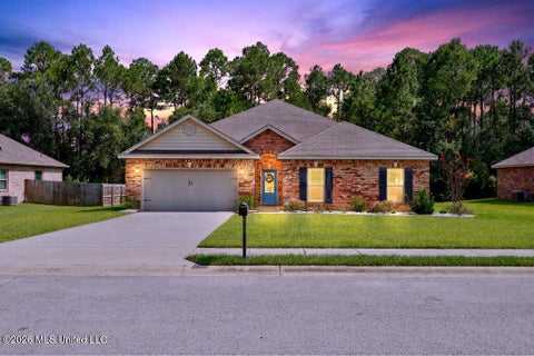 Homes For Sale - 9044 River Birch Drive<br/> Harrison County, Biloxi, MS 39532
