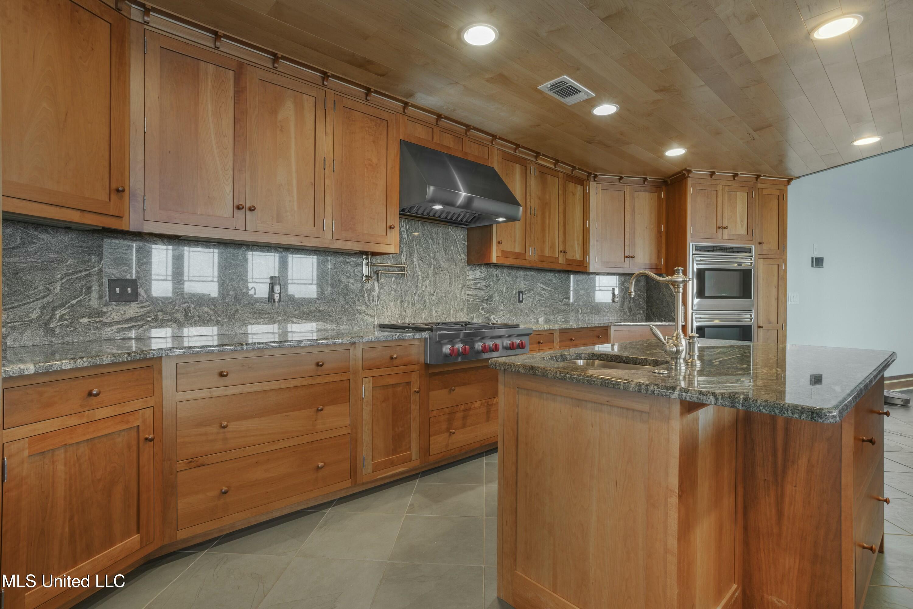141 Janelle Drive, Bay Saint Louis, Mississippi image 18