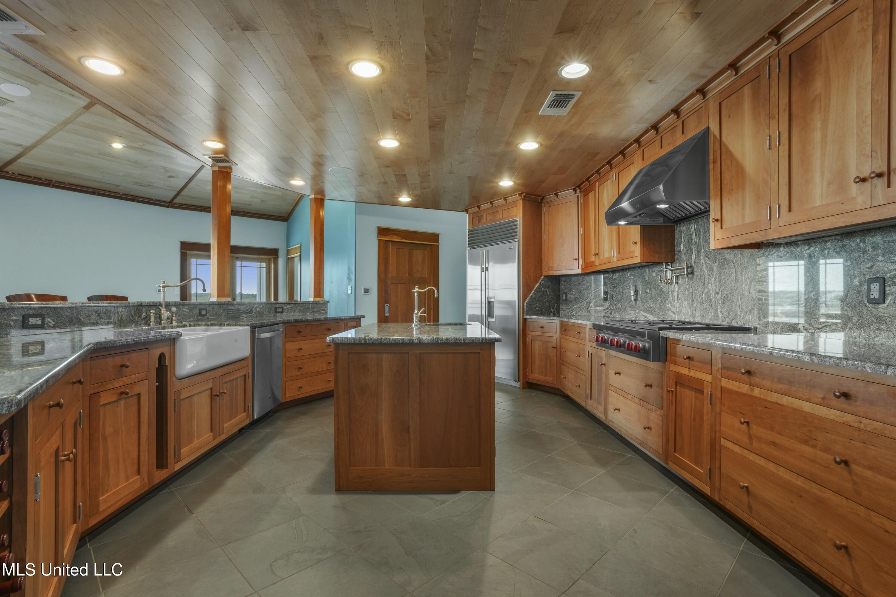 141 Janelle Drive, Bay Saint Louis, Mississippi image 21
