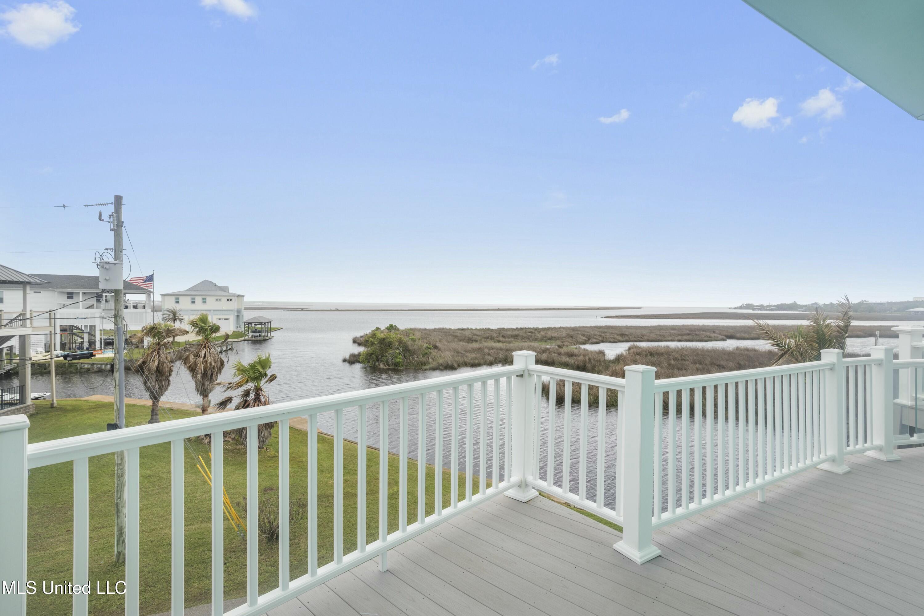 141 Janelle Drive, Bay Saint Louis, Mississippi image 5