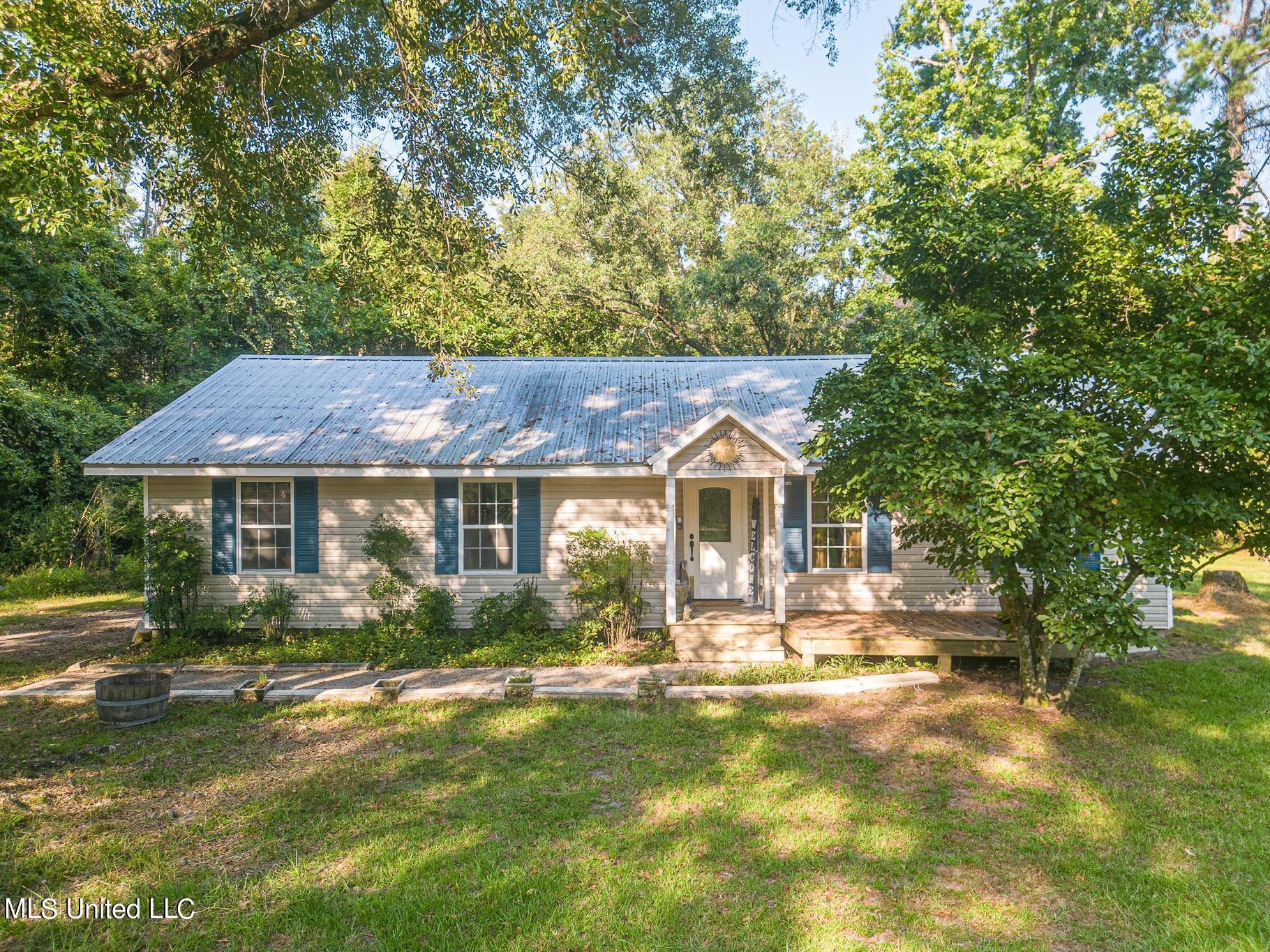 83 Buster Stockstill Road, Picayune, Mississippi image 1