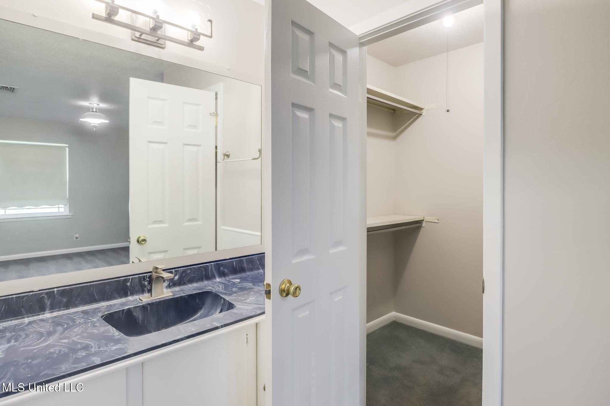 2802 Ridgewood Avenue, Pascagoula, Mississippi image 31