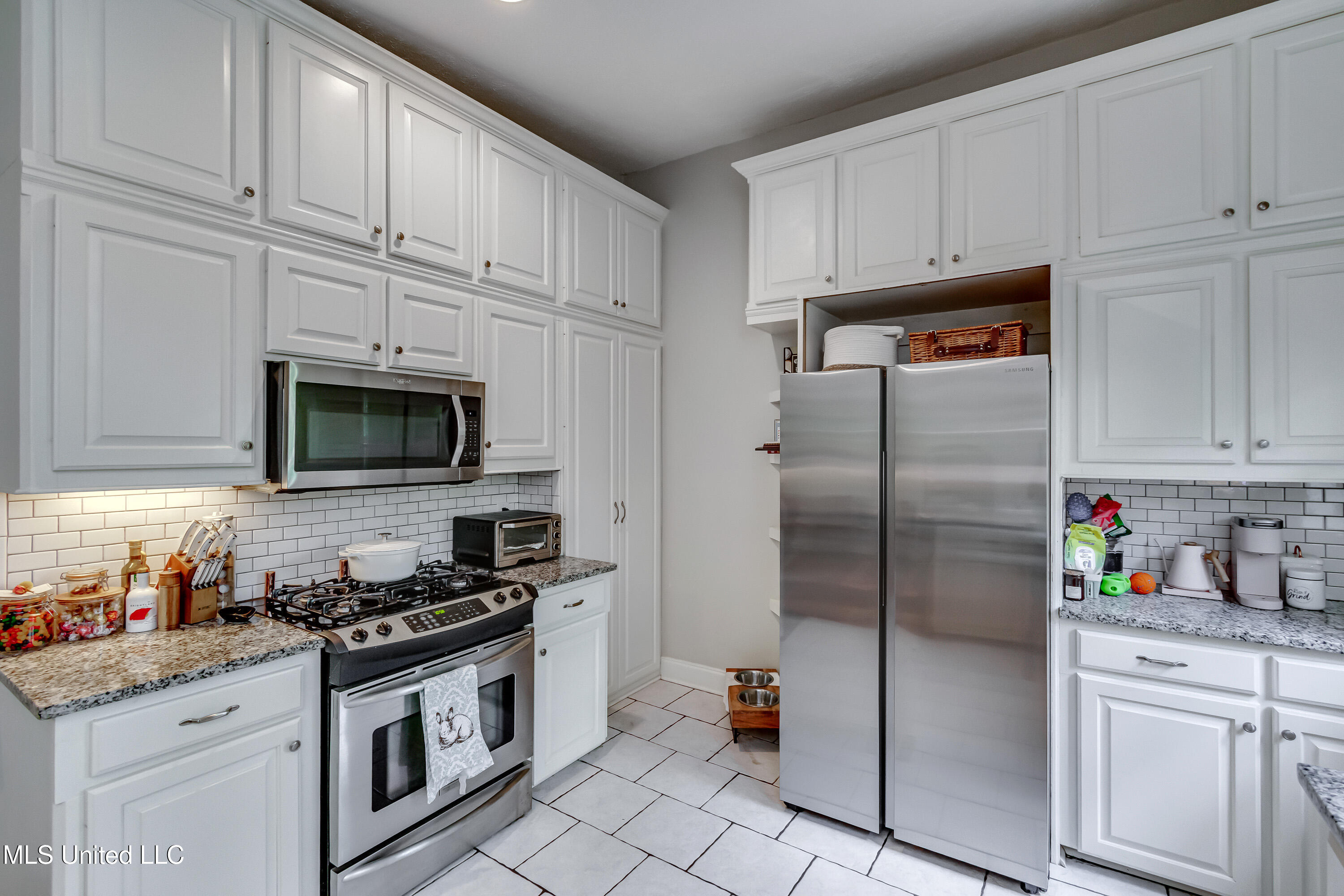 4007 Berkley Drive, Jackson, Mississippi image 19
