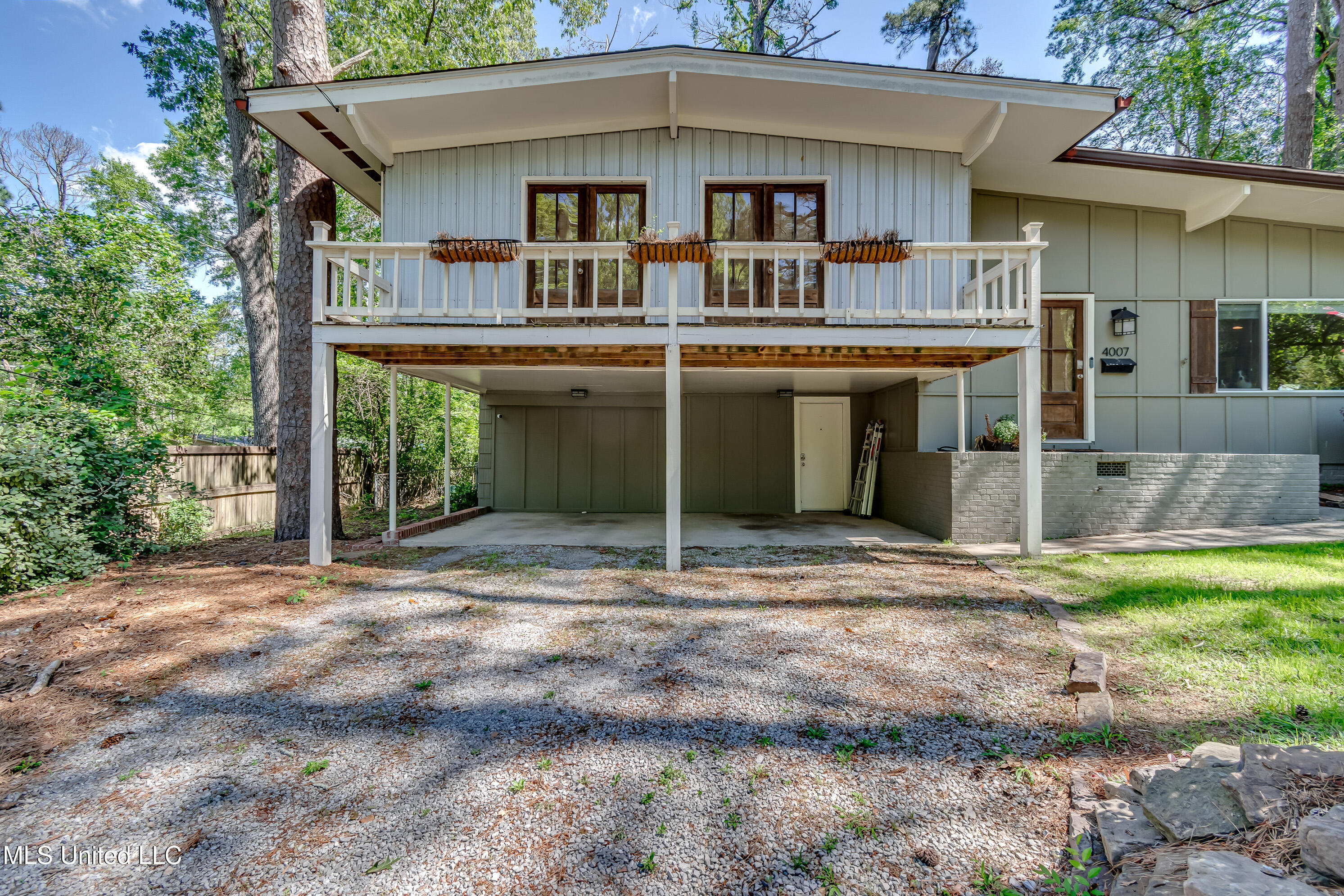 4007 Berkley Drive, Jackson, Mississippi image 5