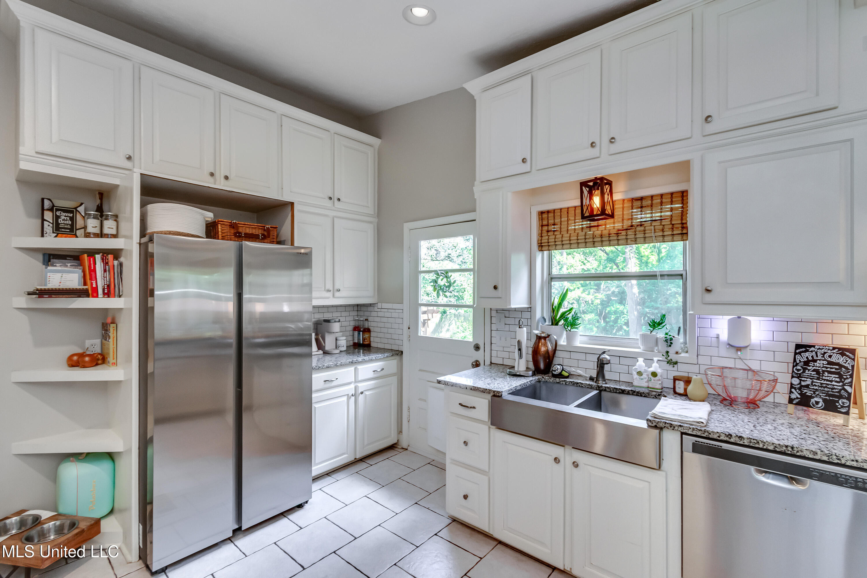 4007 Berkley Drive, Jackson, Mississippi image 18