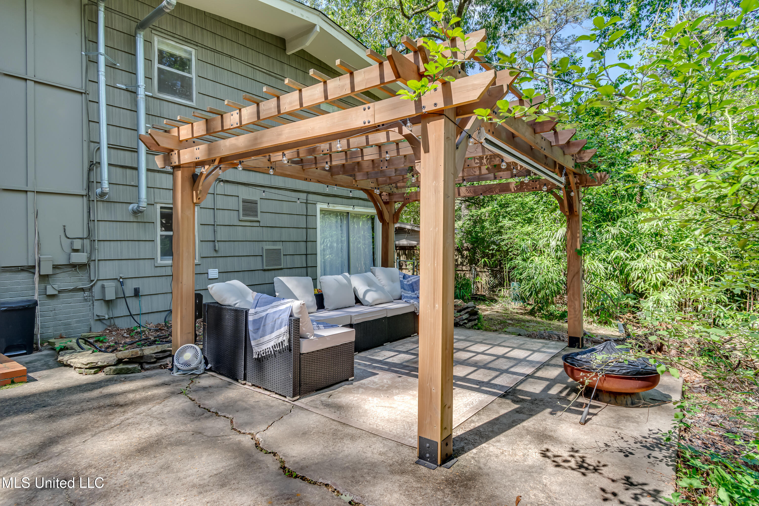 4007 Berkley Drive, Jackson, Mississippi image 41