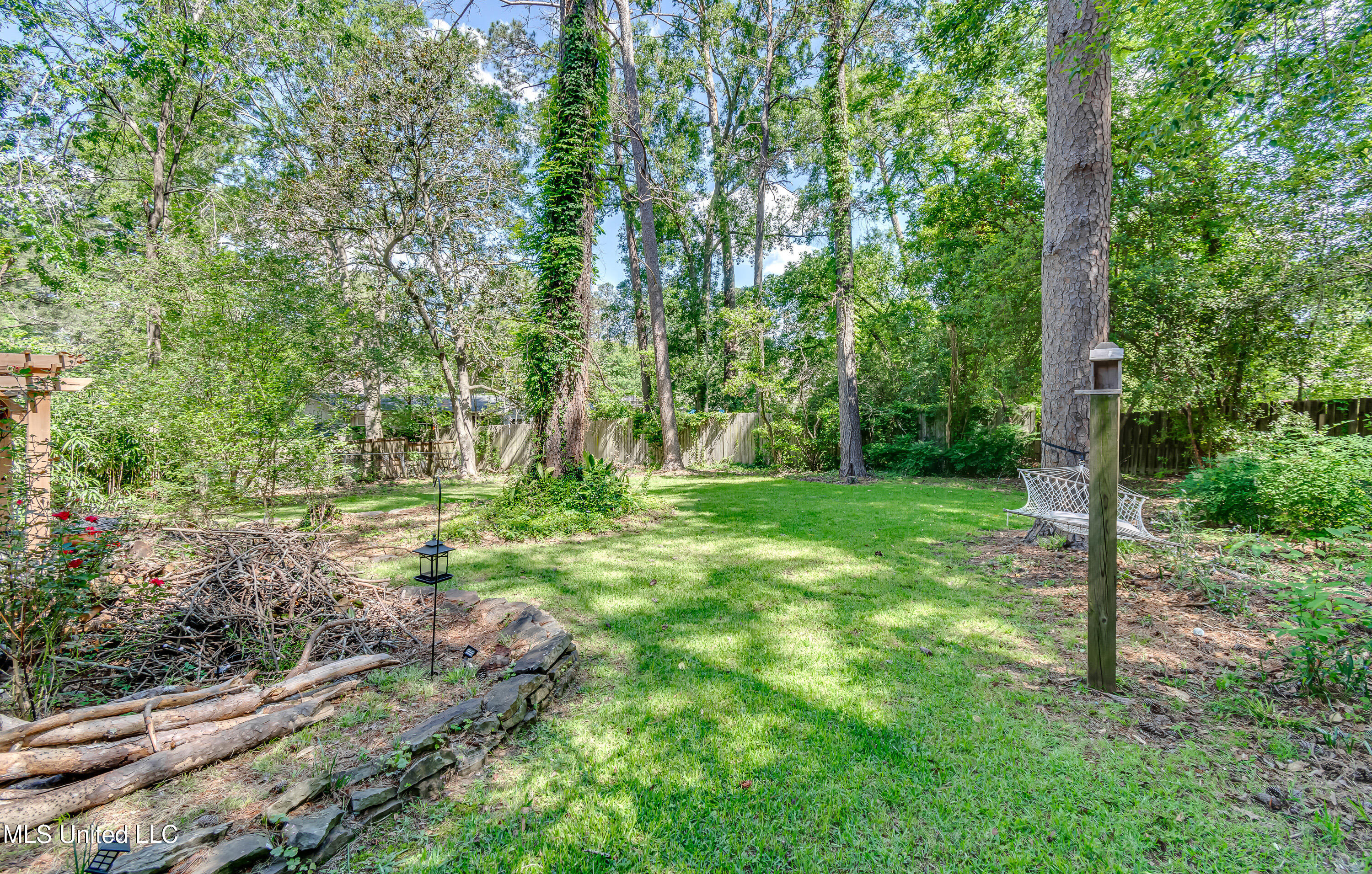 4007 Berkley Drive, Jackson, Mississippi image 46