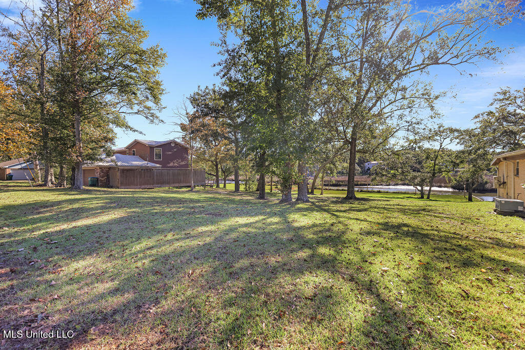 2312 Santa Cruz Street, Gautier, Mississippi image 9