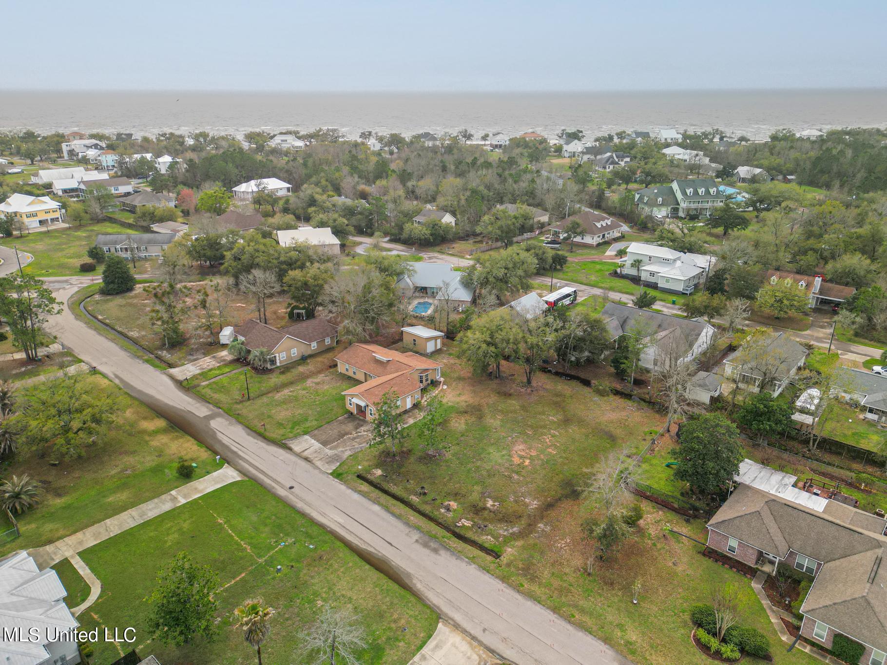 Henley Place, Bay Saint Louis, Mississippi image 6