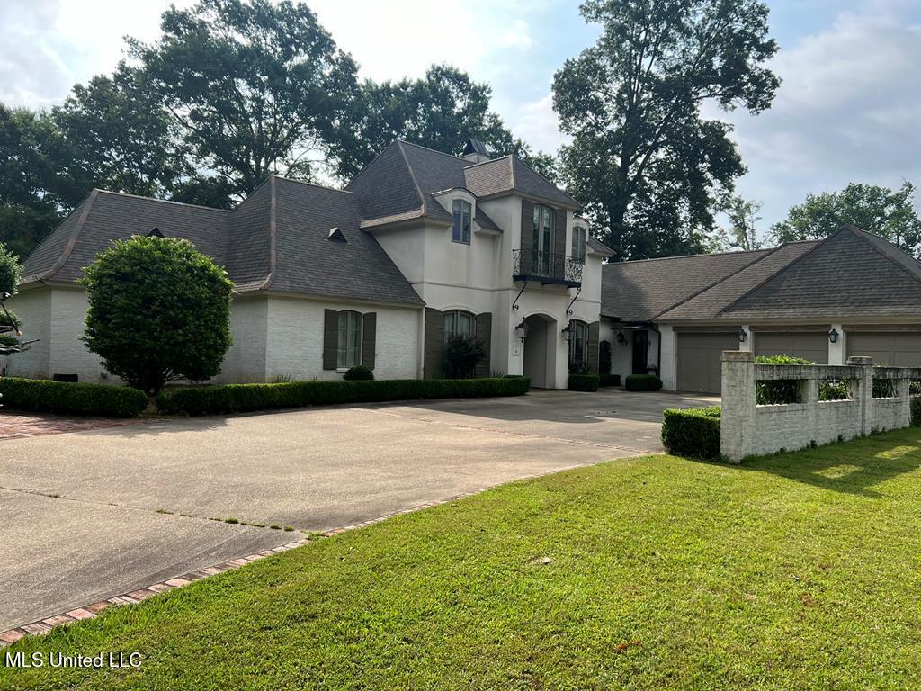 7 Bluff Hills Place, Natchez, Mississippi image 1