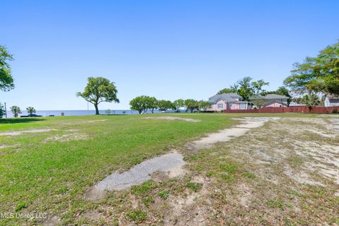 Unimproved Land in Biloxi MS 1104 Beach Boulevard.jpg