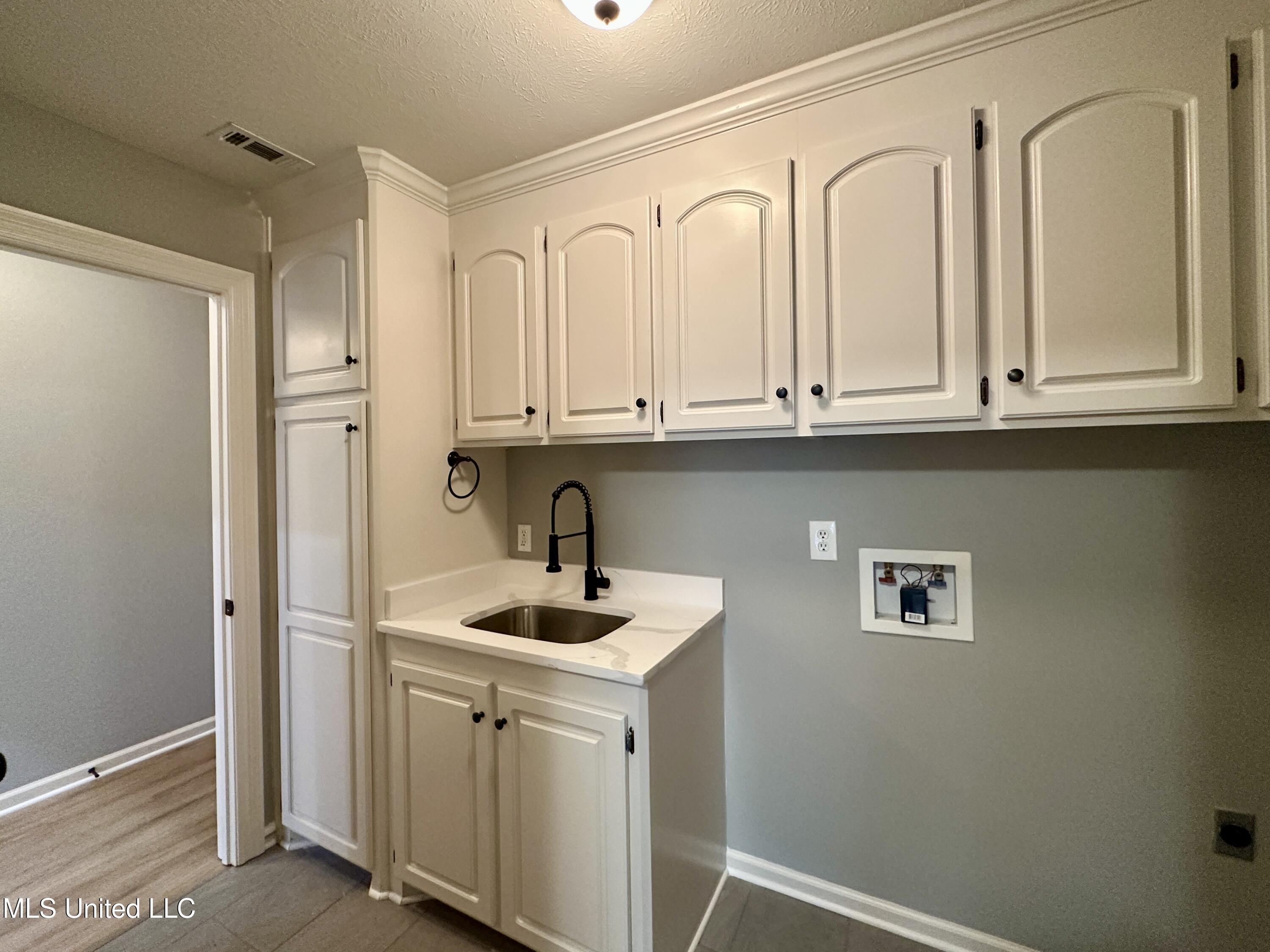 172 Lakeway Drive, Madison, Mississippi image 13