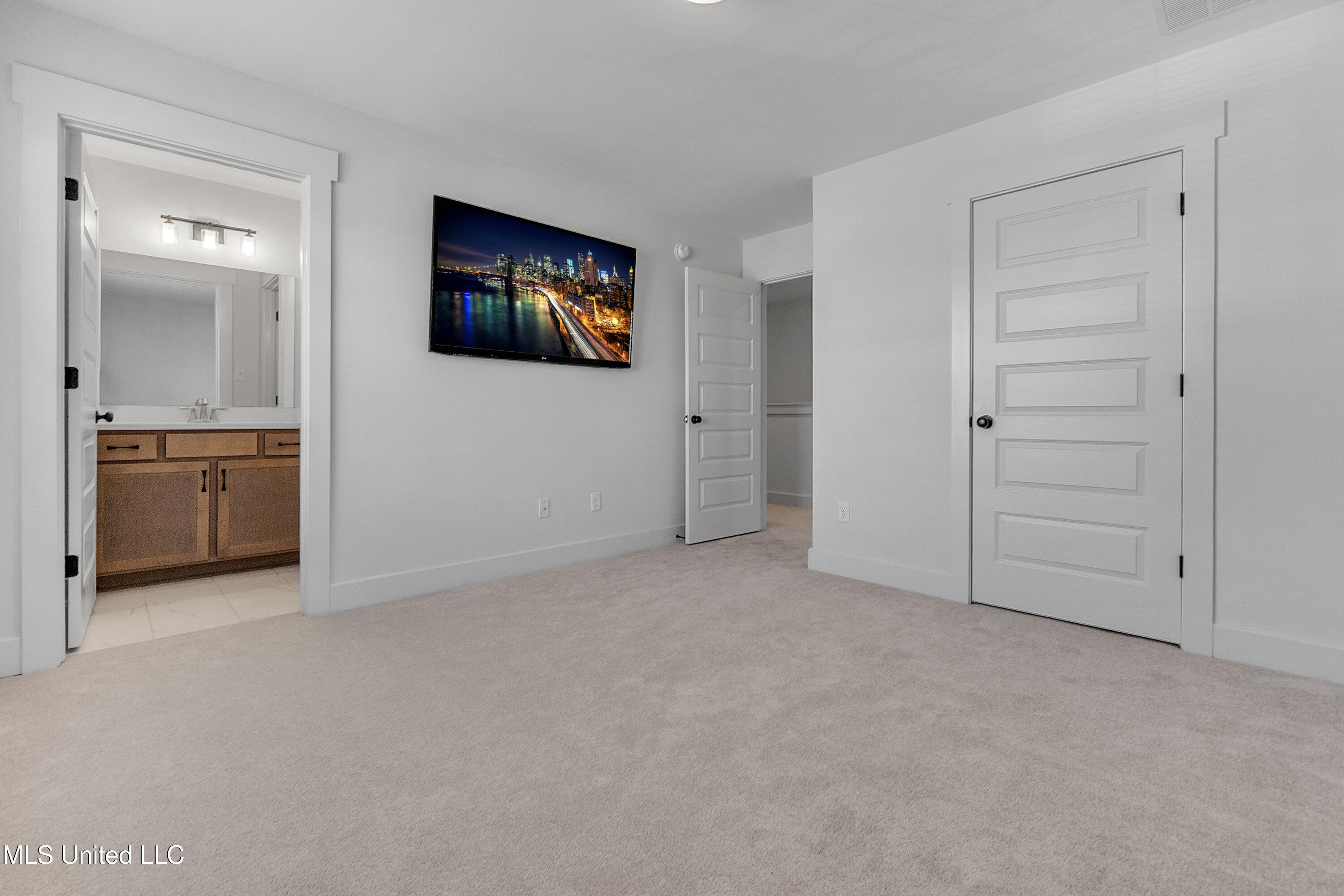 13648 Highlands Crest Drive, Olive Branch, Mississippi image 35