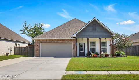 Single Family Residence in Ocean Springs MS 13212 Jackson Lee Drive.jpg