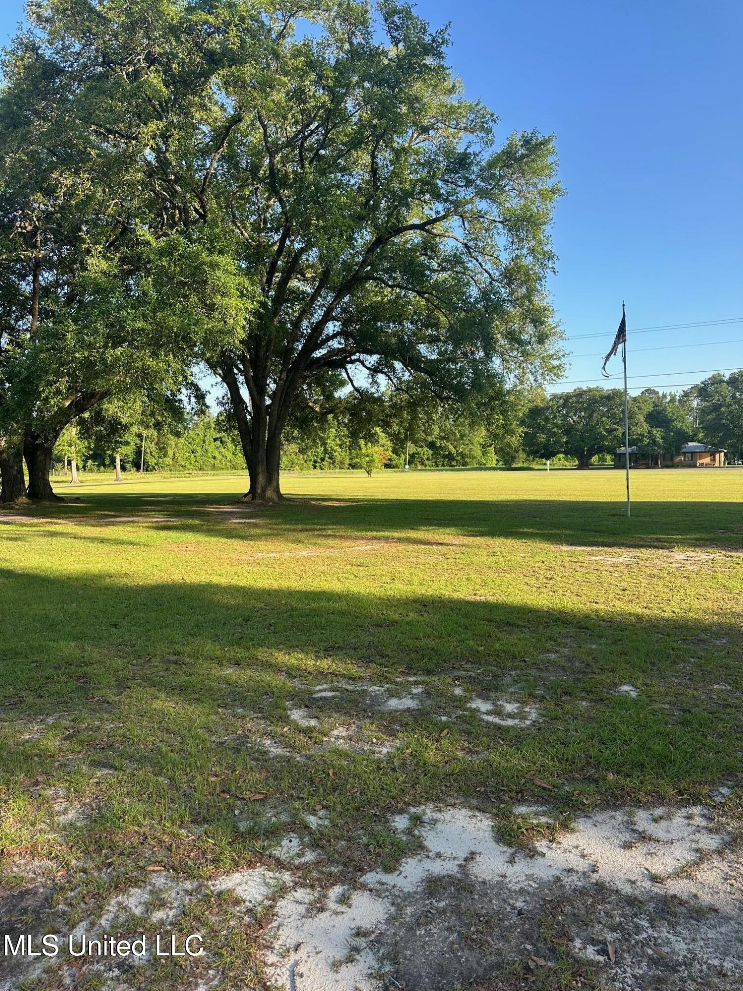 6709 Caraway Road, Moss Point, Mississippi image 11