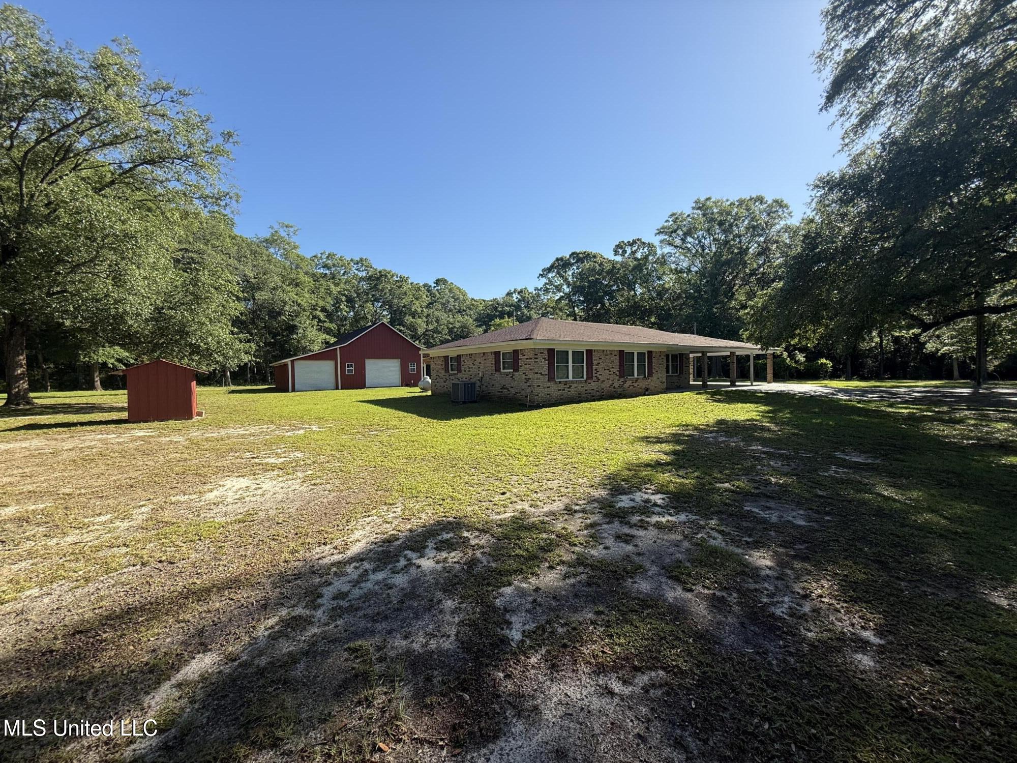 6709 Caraway Road, Moss Point, Mississippi image 2