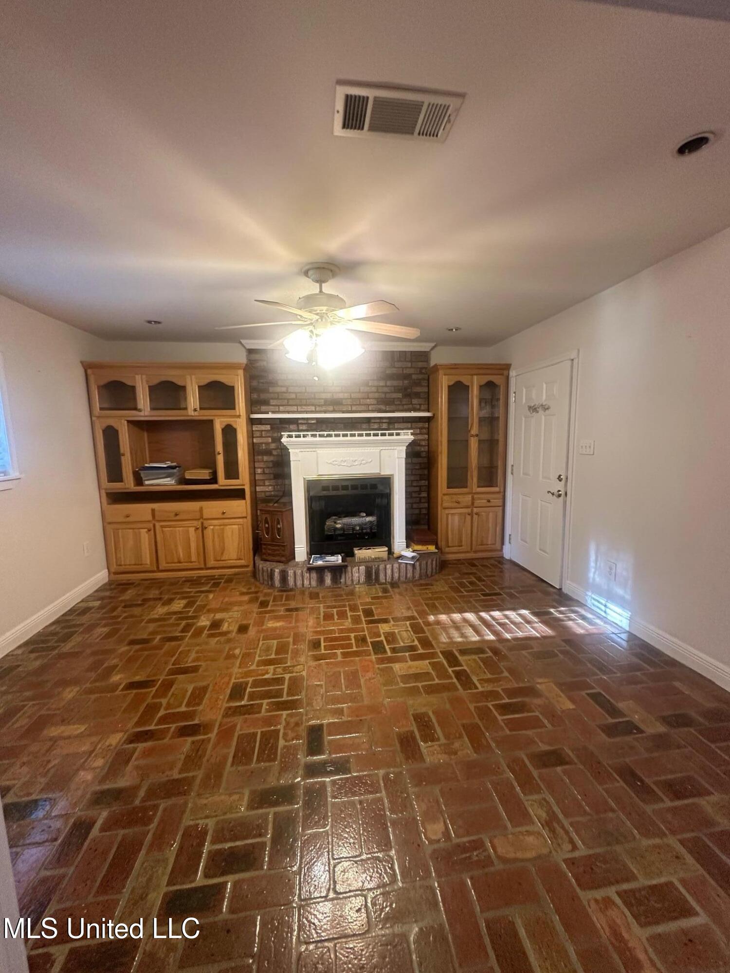 6709 Caraway Road, Moss Point, Mississippi image 31