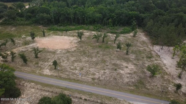 STANDARD CEMETARY RD, KILN, MS 39556 - Image 7e9fcb4e9cc847d1bad6d40fec5ec82c/2061066995