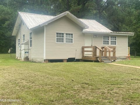 Homes For Sale - 80 Punk Lott Road<br/> Wiggins, MS 39577